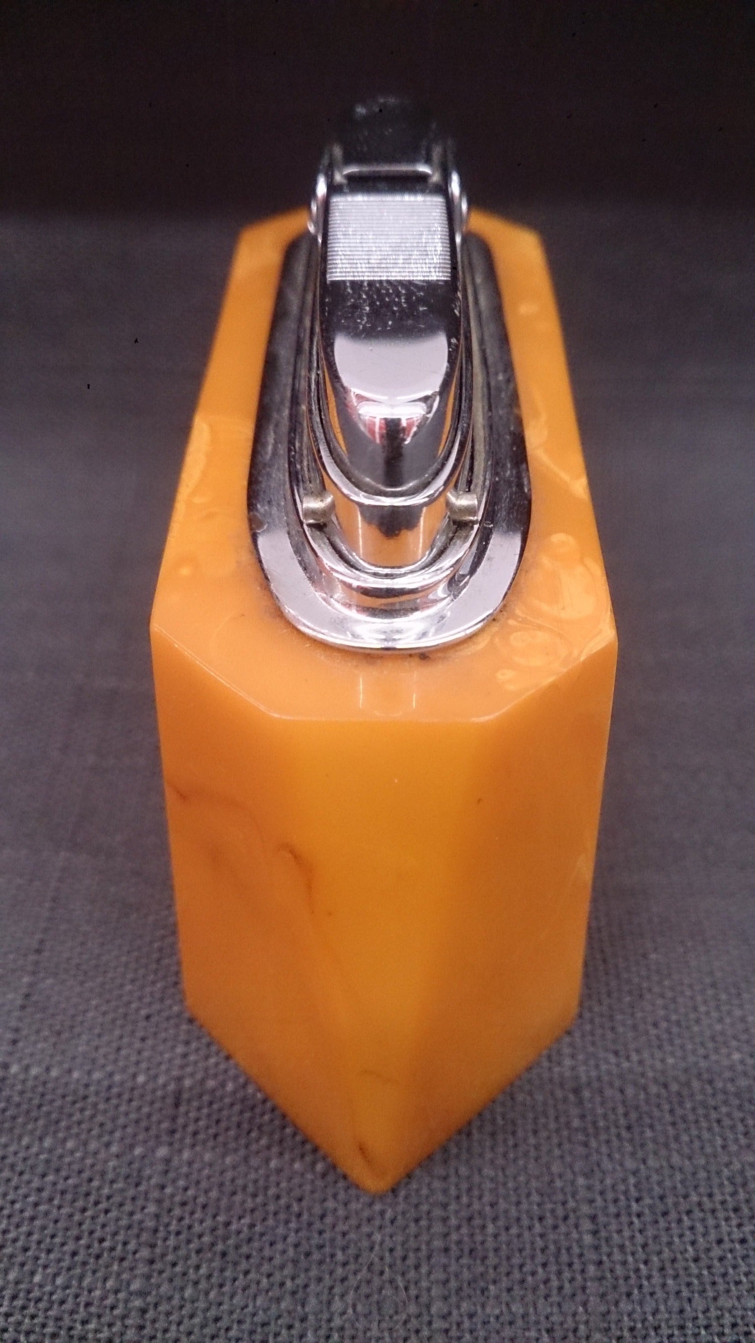 Lighter, Bentley, Bakelite Butterscotch, Art Deco, Made In Austria. –  Roadshow Collectibles