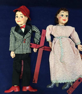 Hazelle's Talking Marionettes Male & Female Made In Kansas City 1950s - Roadshow Collectibles