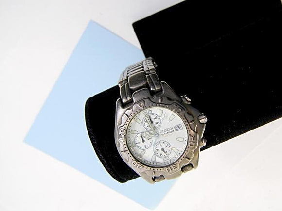 Men's Citizen Titanium Sports Wristwatch - Roadshow Collectibles
