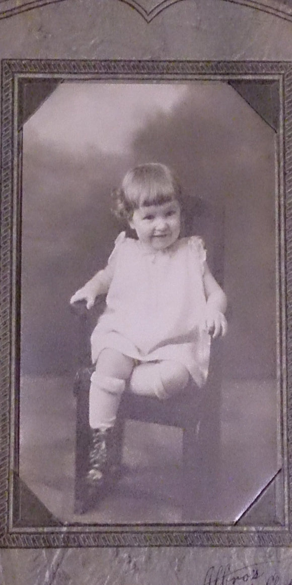 Black & White Portrait Baby Girl Photo By Albro's Photoshop Flint Mich - Roadshow Collectibles