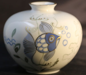 Heimer Grimm Porcelain Vase Hand-Painted, Fish Swimming Among Seaweed - Roadshow Collectibles
