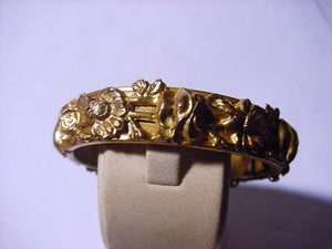 Bangle Bracelet Hinged, Gold-Tone, Embossed Flowers & Pedals - Roadshow Collectibles