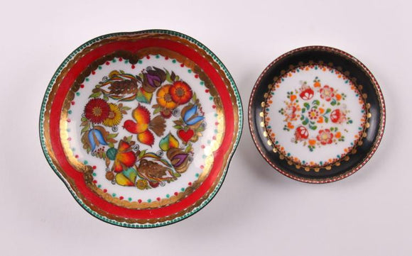 Steinbock Enamel Plates, Two Pieces, Handmade and Painted In Austria - Roadshow Collectibles