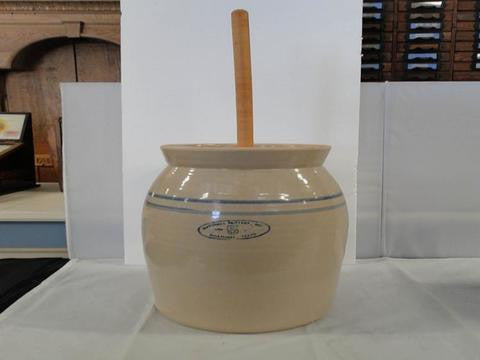 Marshall Pottery, Butter Churn, Stoneware Pottery No 5 - Roadshow Collectibles
