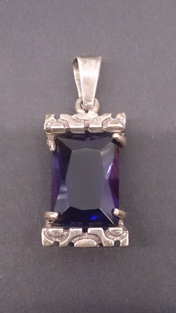 Pendant, Sterling Silver, Emerald Cut Amethyst Gemstone - Roadshow Collectibles